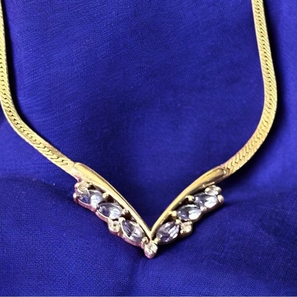 Vintage Gold Tone and Purple Rhinestone Gemstone V Herringbone Chain Necklace - Picture 1 of 5